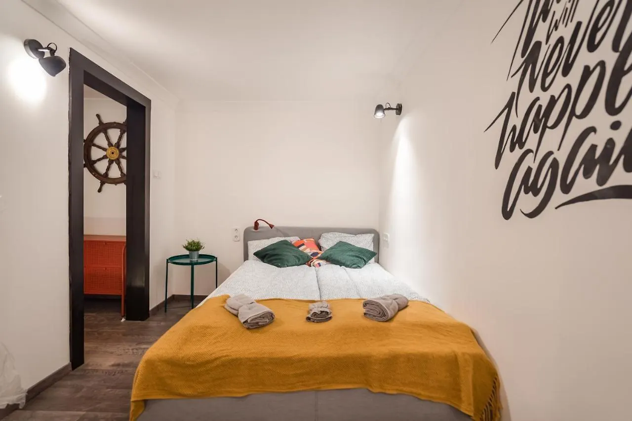 Bohemic Apartment Terrace & Jakuzzi & Sauna Budapešť